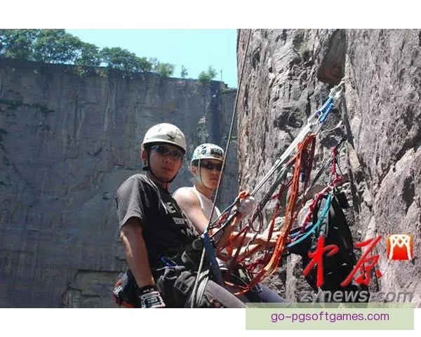 挑战极限！攀岩赛事精彩回放盘点