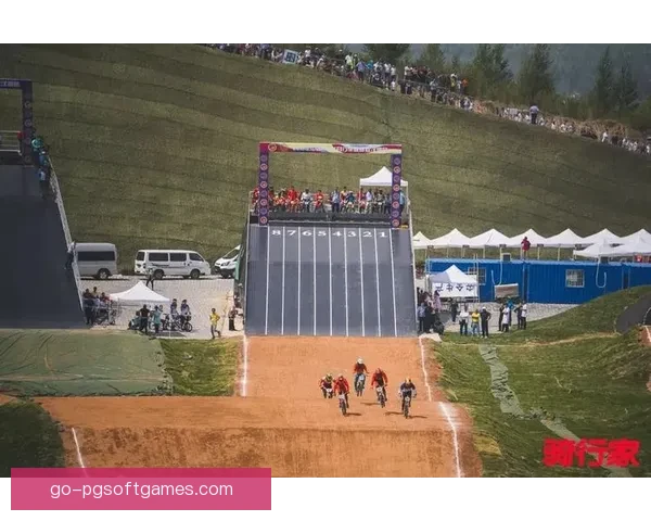 挑战极限：探索BMX赛道魅力