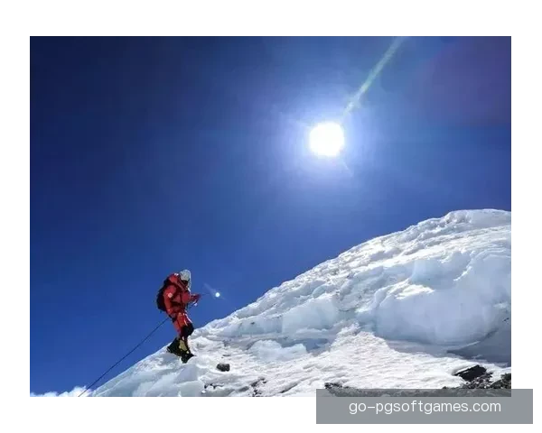 登山极限挑战：穿越绝壁，征服高峰