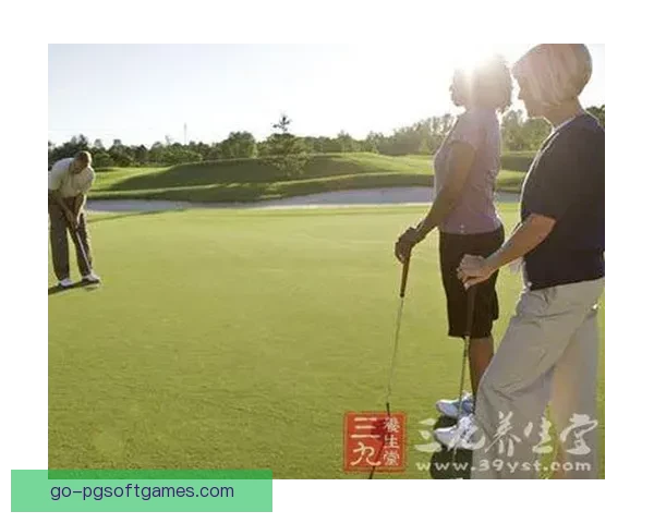 高尔夫训练全攻略：提升技术风格，挑战自我极限